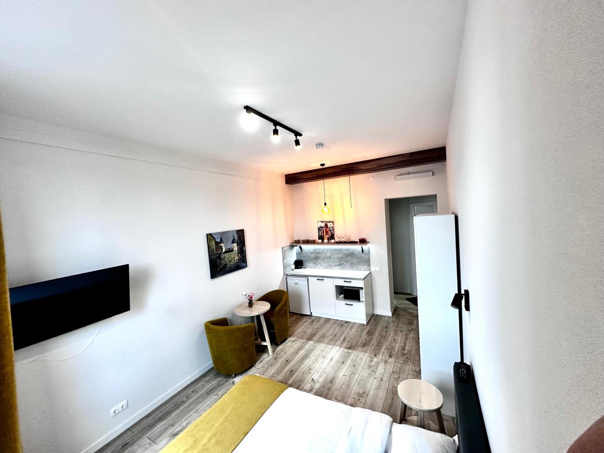 Hotel Gallery 21 Lviv Kültér fotó