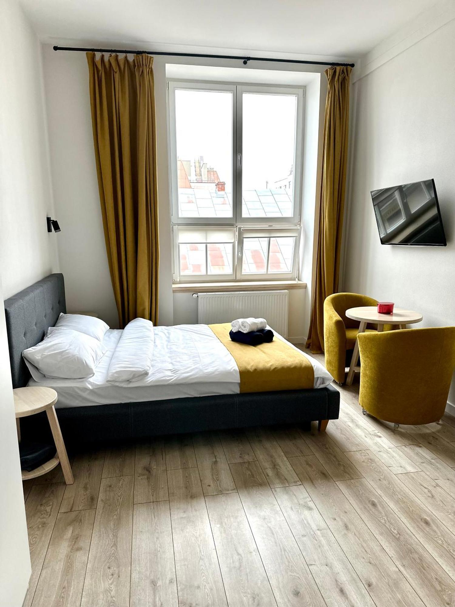 Hotel Gallery 21 Lviv Kültér fotó