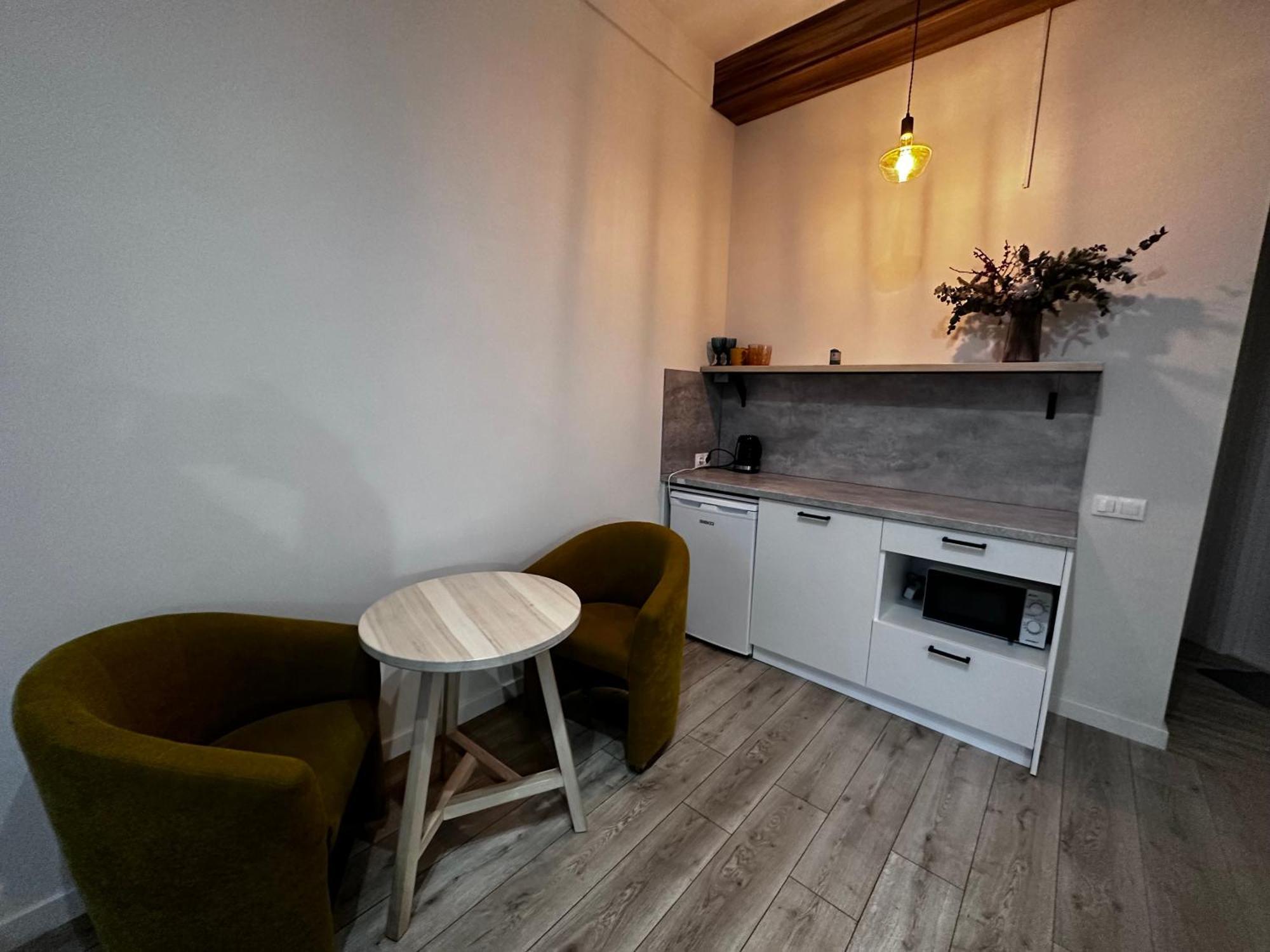 Hotel Gallery 21 Lviv Kültér fotó