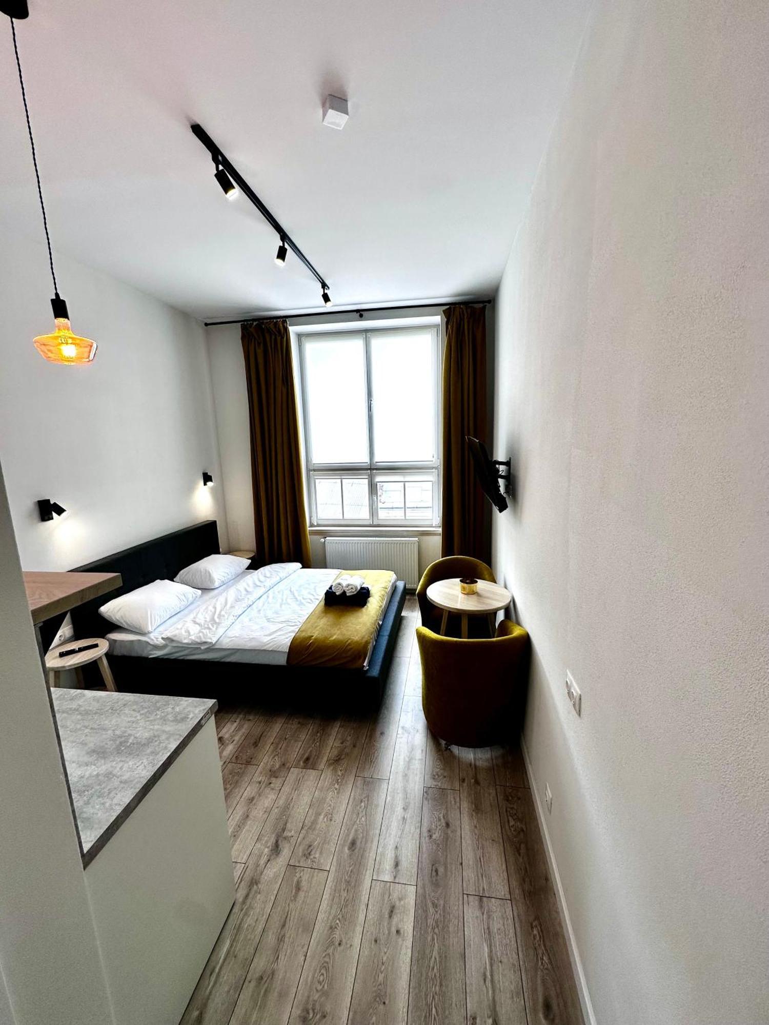 Hotel Gallery 21 Lviv Kültér fotó