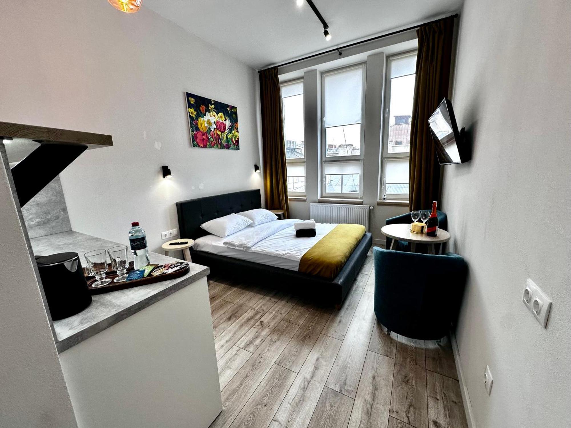 Hotel Gallery 21 Lviv Kültér fotó