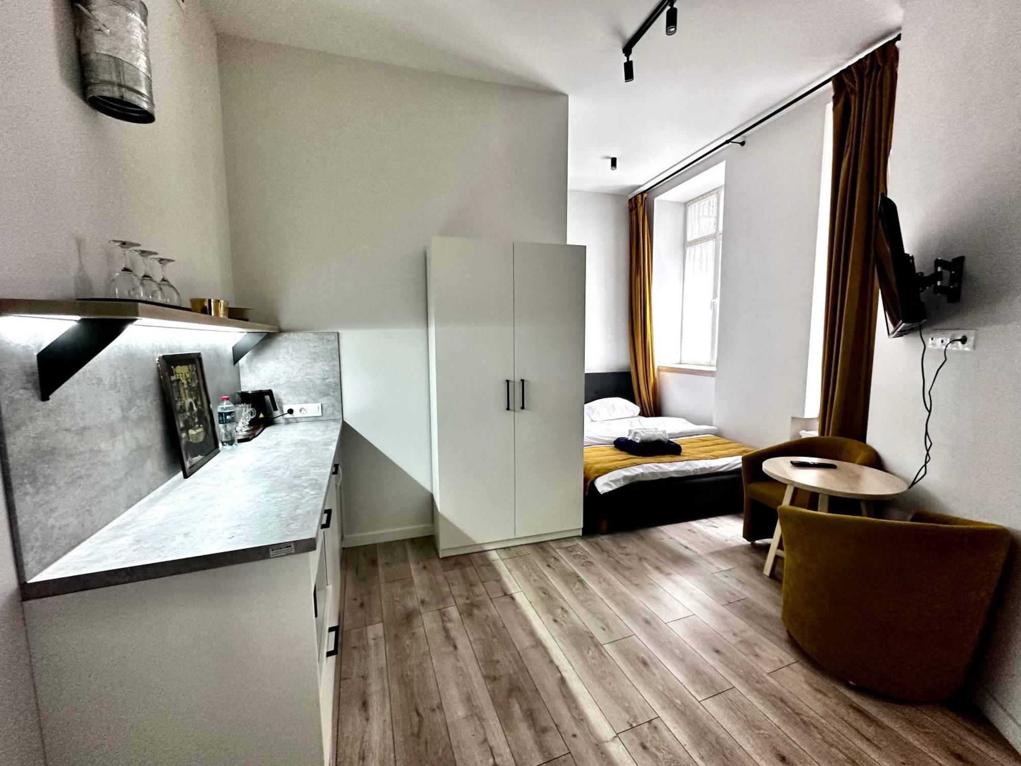 Hotel Gallery 21 Lviv Kültér fotó